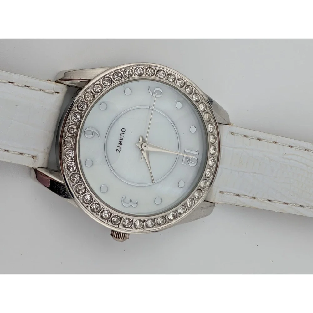 Women's‎ Quartz Watch 36mm Case Pave Bevel White Faux Leather Band- New Battery